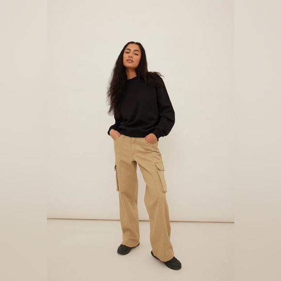 NA-KD Pocket Detail Cargo Pants - Picture 1 of 7